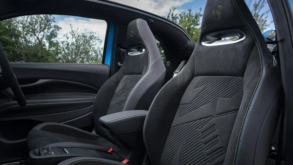 Abarth 500 114kW 42.2kWh 2dr Auto