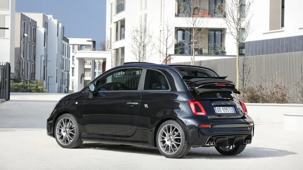 Abarth 695 1.4 T-Jet 180 Competizione 2dr Auto
