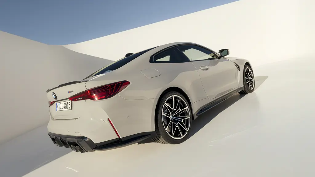 BMW M4 M4 xDrive 530 Competition M 2dr Step Auto