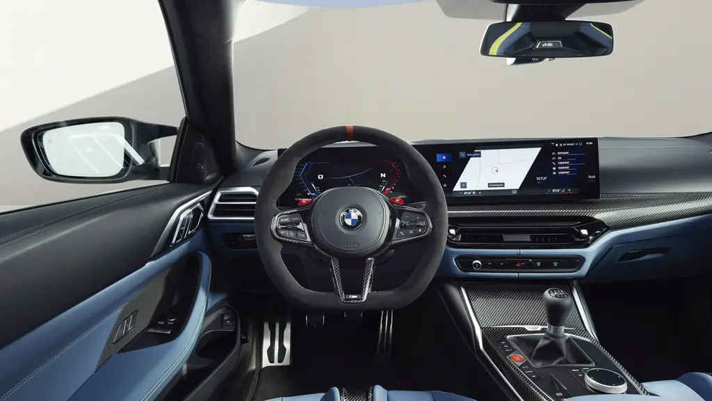 BMW M4 M4 xDrive 530 Competition M 2dr Step Auto