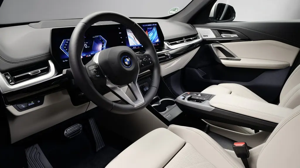 BMW ix1 150kW eDrive20 Shadow Ed 65kWh 5dr Auto Tech+/22kW