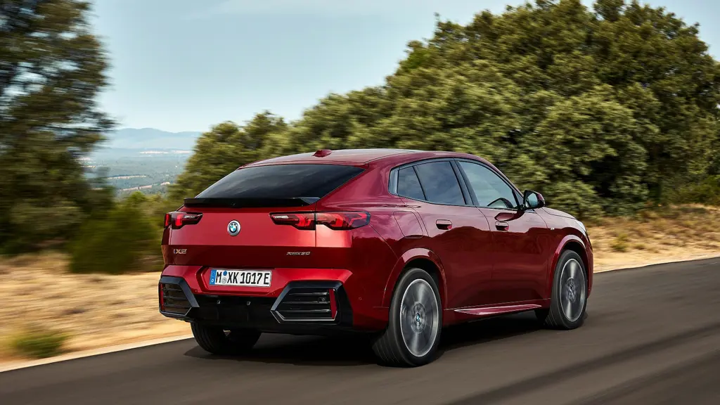 BMW ix2 150kW eDrive20 Shadow Edition 65kWh 5dr Auto