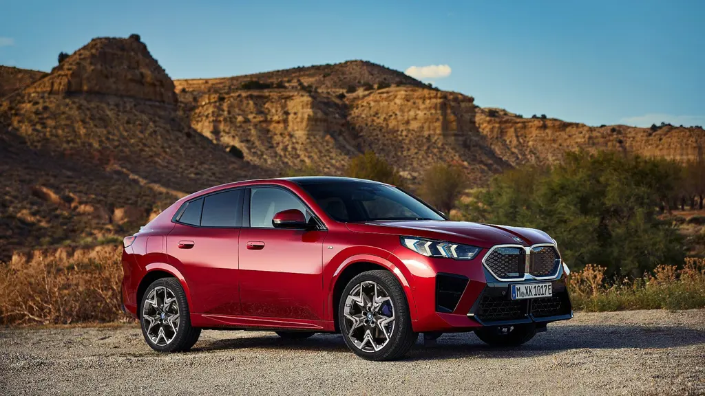 BMW ix2 150kW eDrive20 Shadow Edition 65kWh 5dr Auto