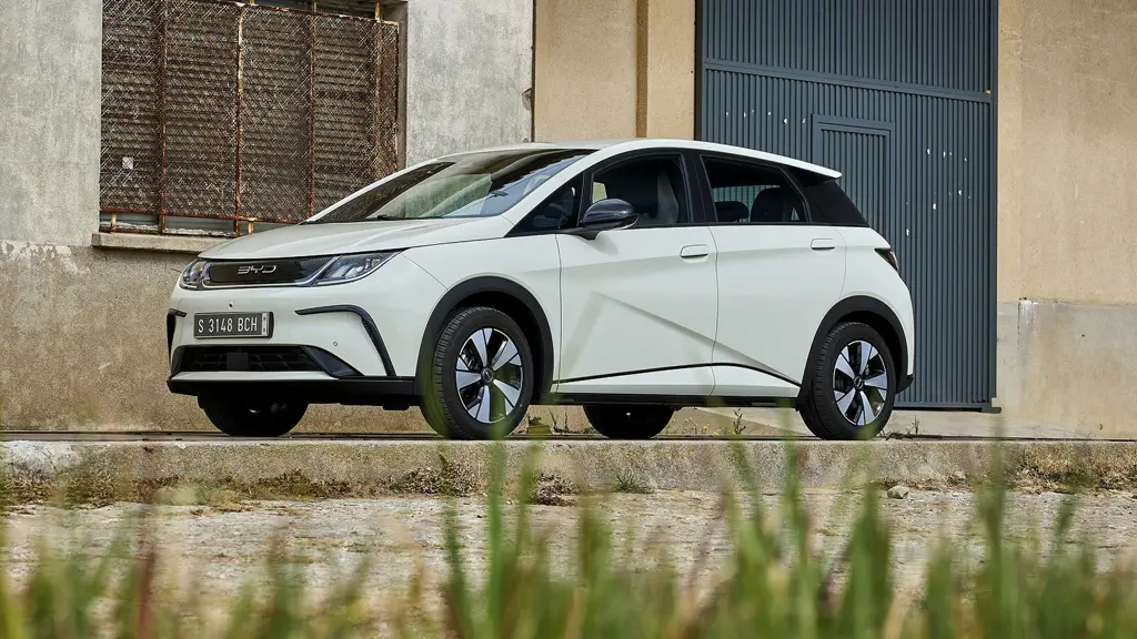 BYD Dolphin 150kW Design 60.4kWh 5dr Auto