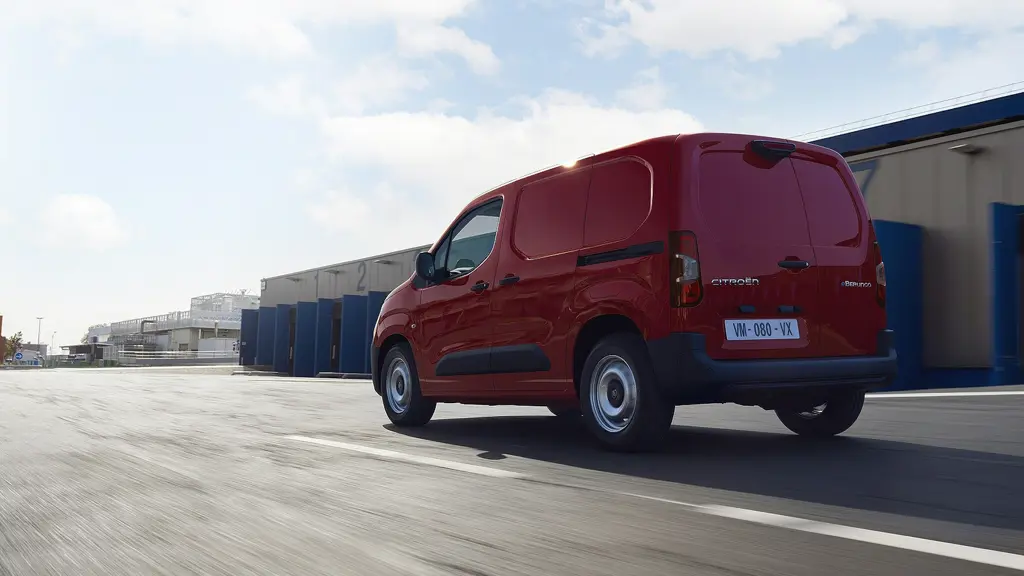 Citroen Berlingo E- M 100KW 52KWH Van Driver Auto