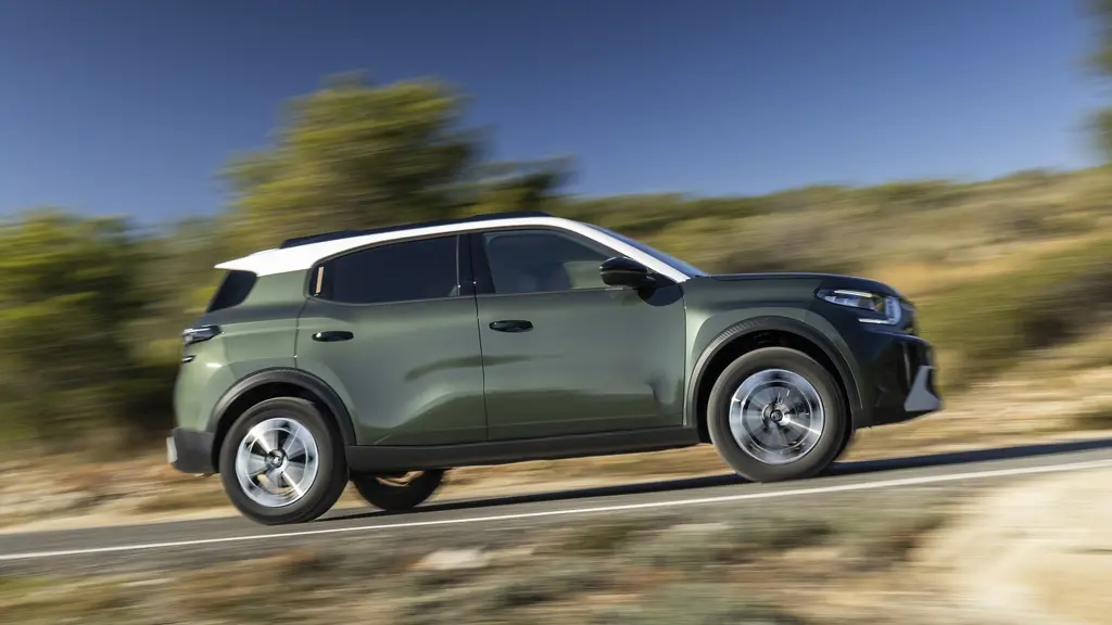 Citroen C3 Aircross 1.2 Hybrid 145 Plus 5dr e-DCS6 7 Seat