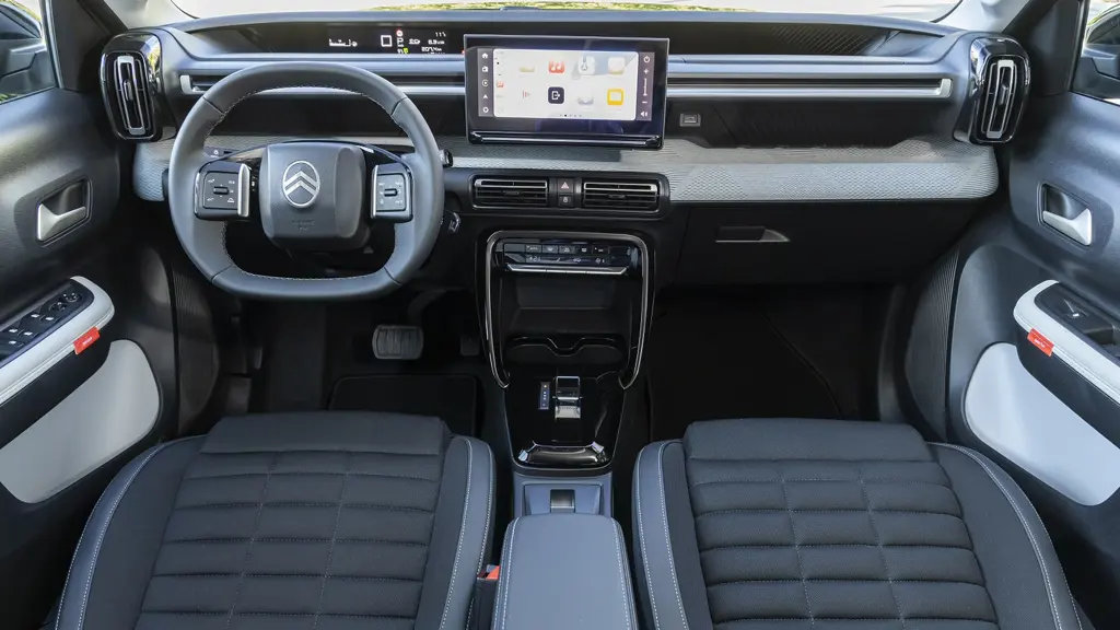 Citroen C3 Aircross 1.2 Hybrid 145 Plus 5dr e-DCS6 7 Seat