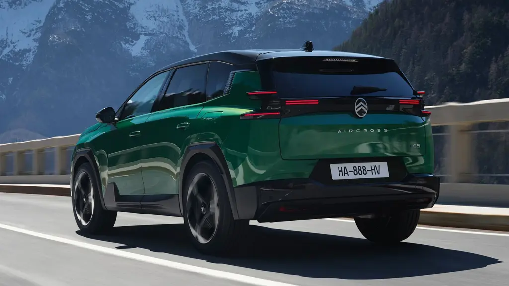 Citroen C5 Aircross 1.2 Hybrid 145 Plus 5dr Auto