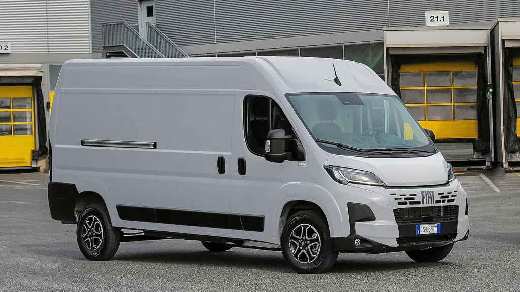 Fiat Ducato 3.5T Heavy L4 Diesel 2.2 Multijet 140 H2 Van