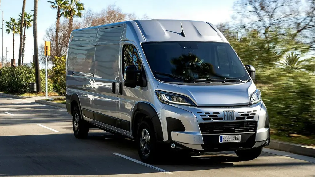Fiat Ducato E- 4.25T Heavy L4 205KW 110Kwh H2 Van Auto 22KW CH