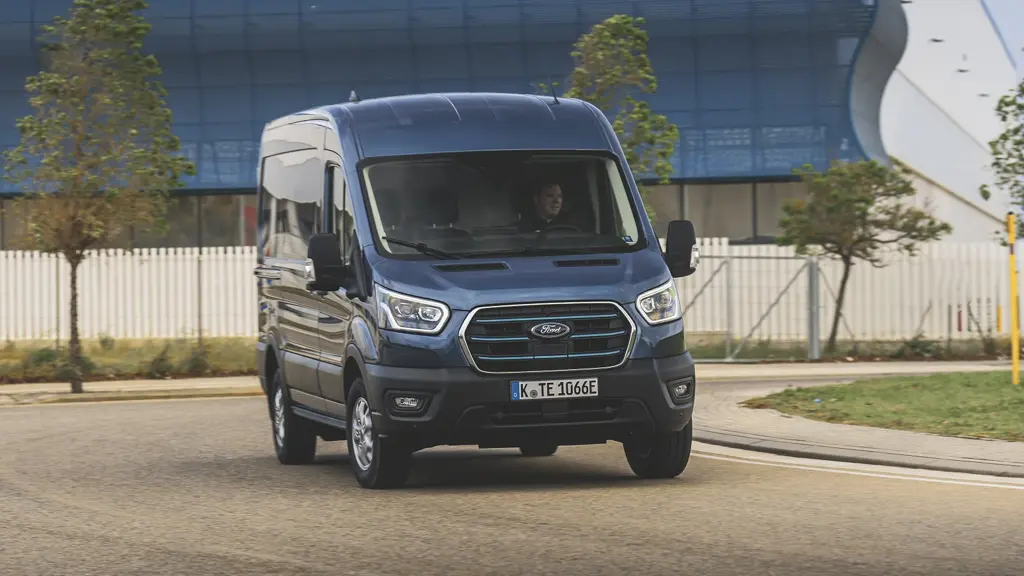 Ford Transit E- 425 L2 RWD 198KW 68KWH H2 Trend Van Auto NAV