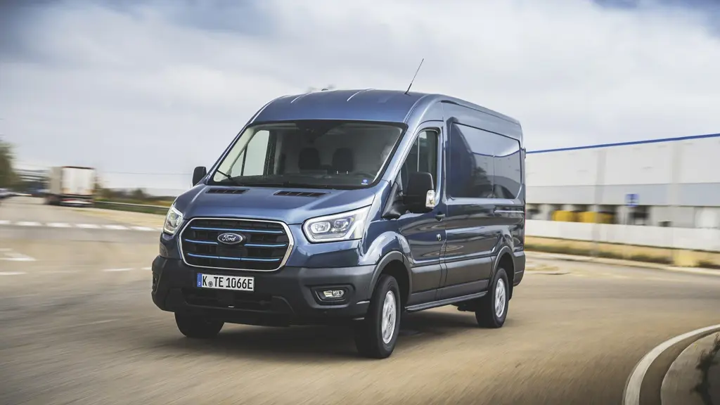 Ford Transit E- 425 L2 RWD 198KW 68KWH H2 Trend Van Auto NAV