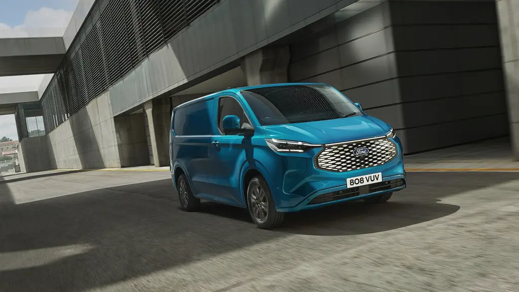 Ford Transit Custom E- 320 L1 Electric AWD 210KW 71KWH H1 Van MS-RT Auto