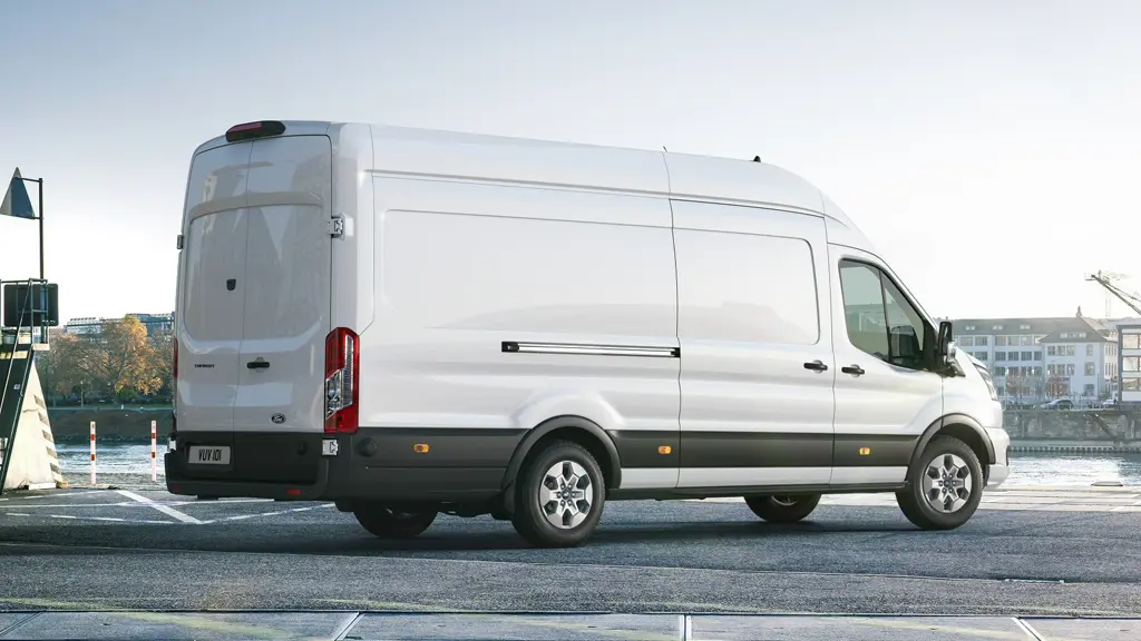 Ford Transit 350 L2 Diesel AWD 2.0 Ecoblue 130PS H2 Leader Double CAB Van DAP