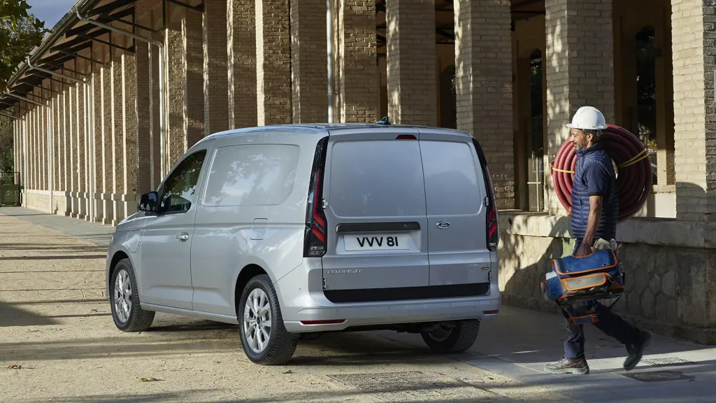 Ford Transit Connect 240 L1 Petrol 1.5 Ecoboost Phev 150 Limited Van Auto