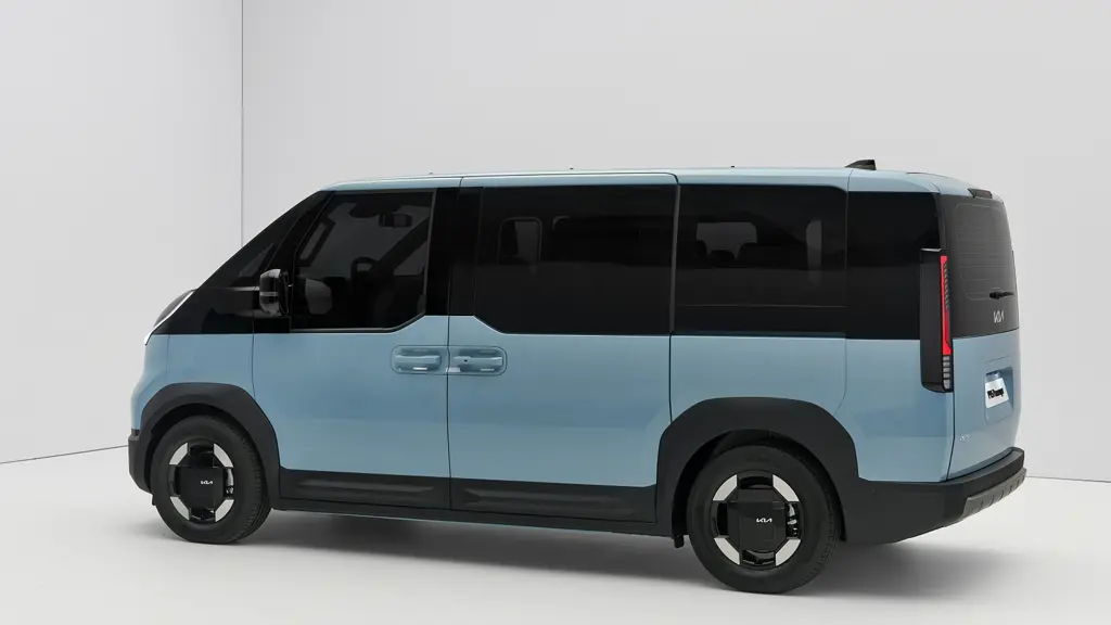 Kia PV5 120kW Essential Long Range 71kWh 5dr Auto