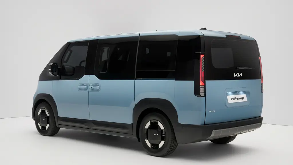 Kia PV5 120kW Essential Long Range 71kWh 5dr Auto