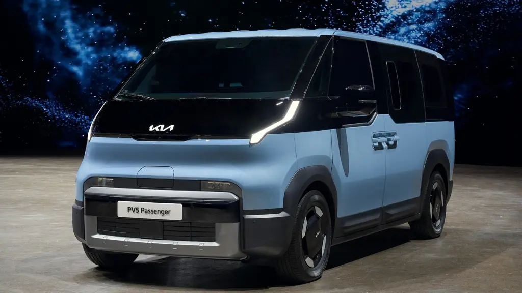 Kia PV5 120kW Essential Long Range 71kWh 5dr Auto