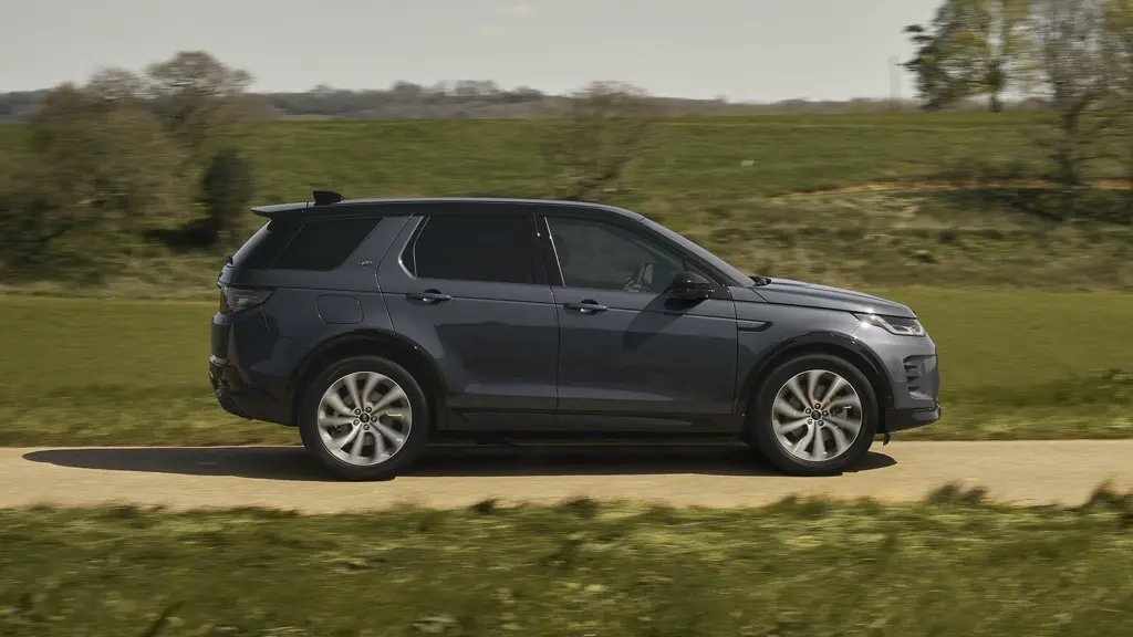 Land Rover Discovery Sport 1.5 P270e Landmark 5dr Auto 5 Seat