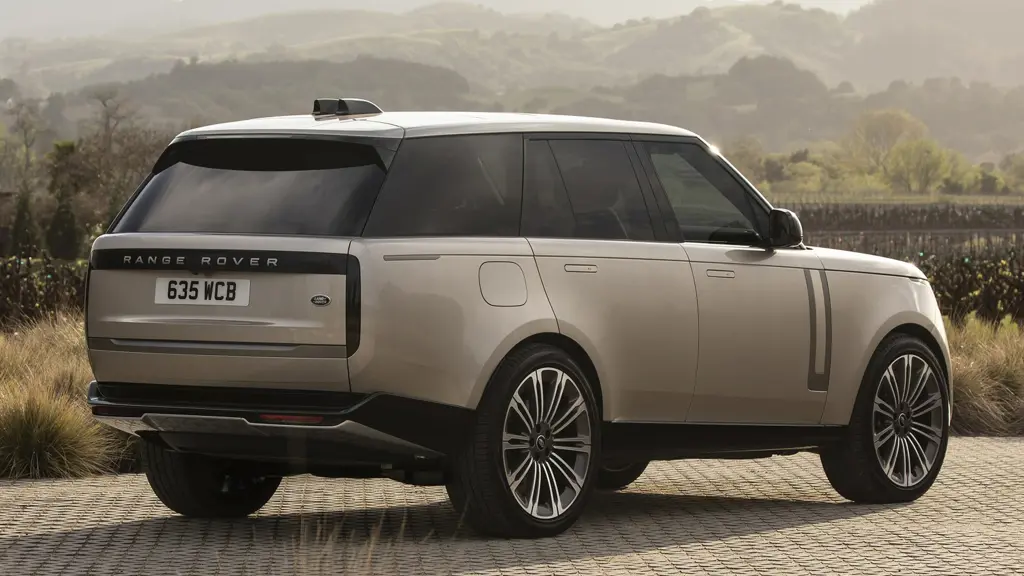 Land Rover Range Rover 3.0 P460e HSE 4dr Auto