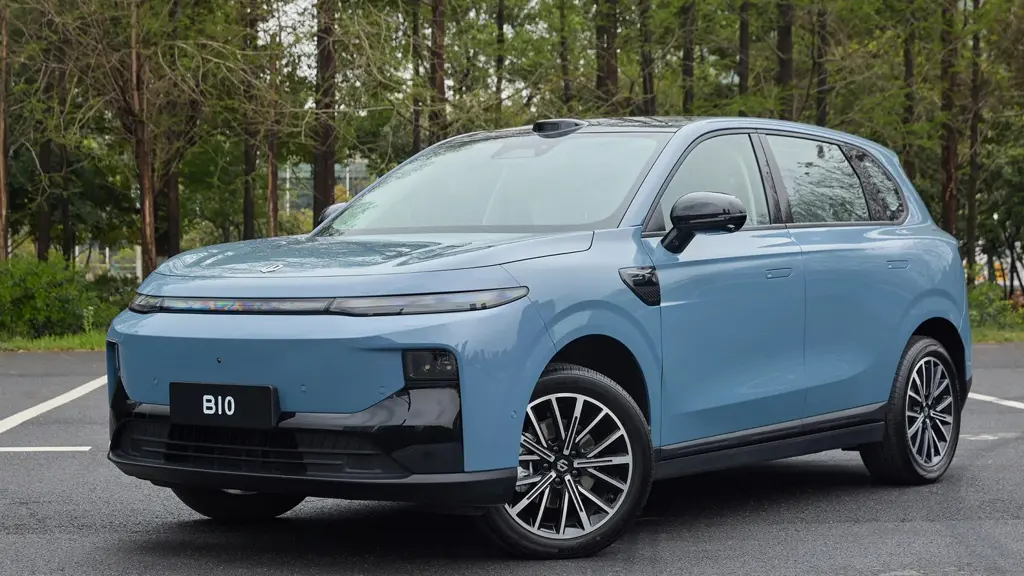 LEAPMOTOR B10 160kW 70kWh 5dr Auto
