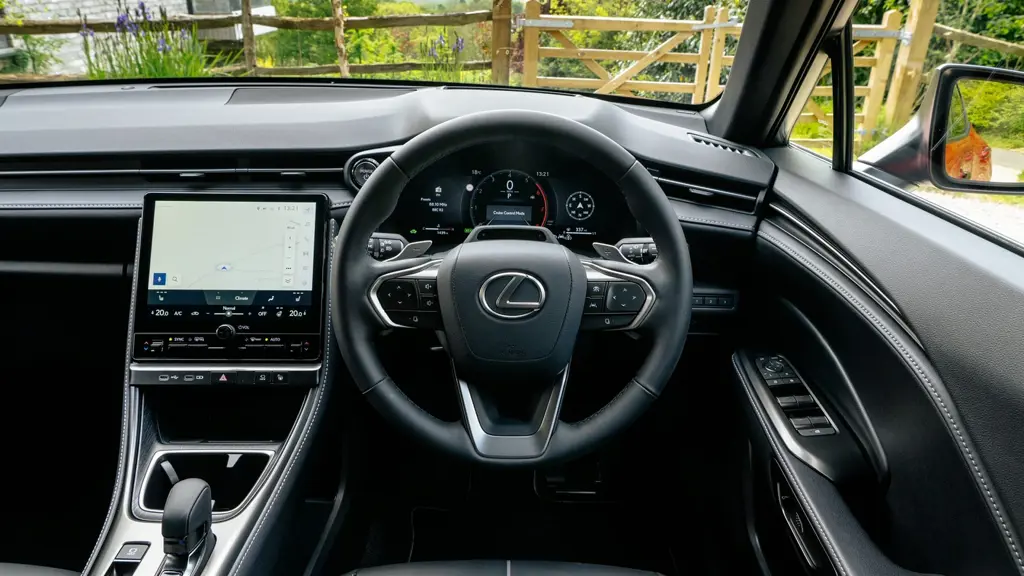 Lexus Lbx 1.5 Takumi 5dr E-CVT