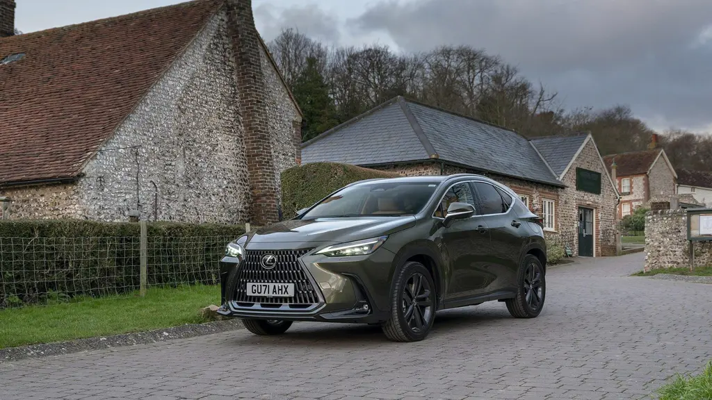 Lexus Nx 350h 197 Premium 5dr E-CVT LL Pro