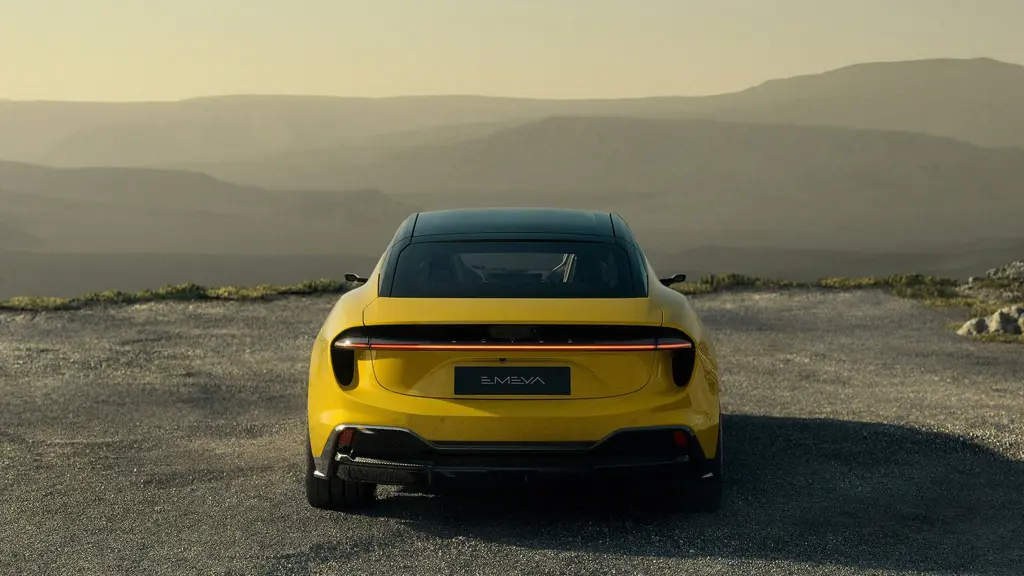 Lotus Emeya 450kW 102kWh 4dr Auto