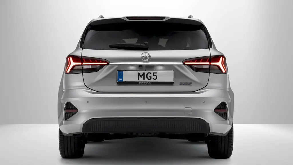 MG Motor UK MG5 115kW SE EV Long Range 61kWh 5dr Auto