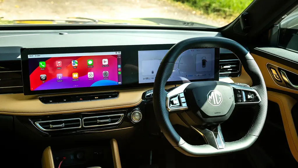 MG Motor UK Hs 1.5 T-GDI PHEV SE 5dr Auto