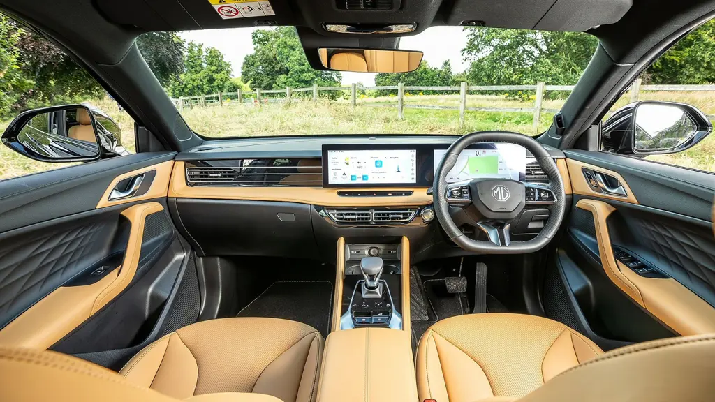 MG Motor UK Hs 1.5 T-GDI PHEV SE 5dr Auto