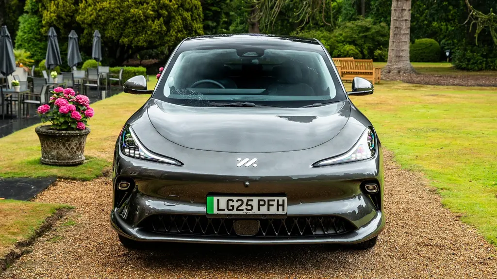 MG Motor UK im6 300kW Long Range 100kWh 5dr Auto