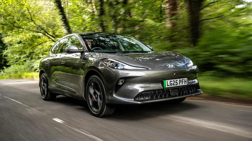 MG Motor UK im6 300kW Long Range 100kWh 5dr Auto