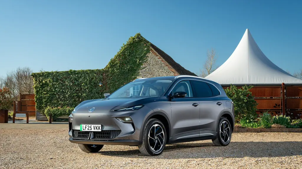MG Motor UK MGS5 170kW Trophy EV Long Range 64kWh 5dr Auto