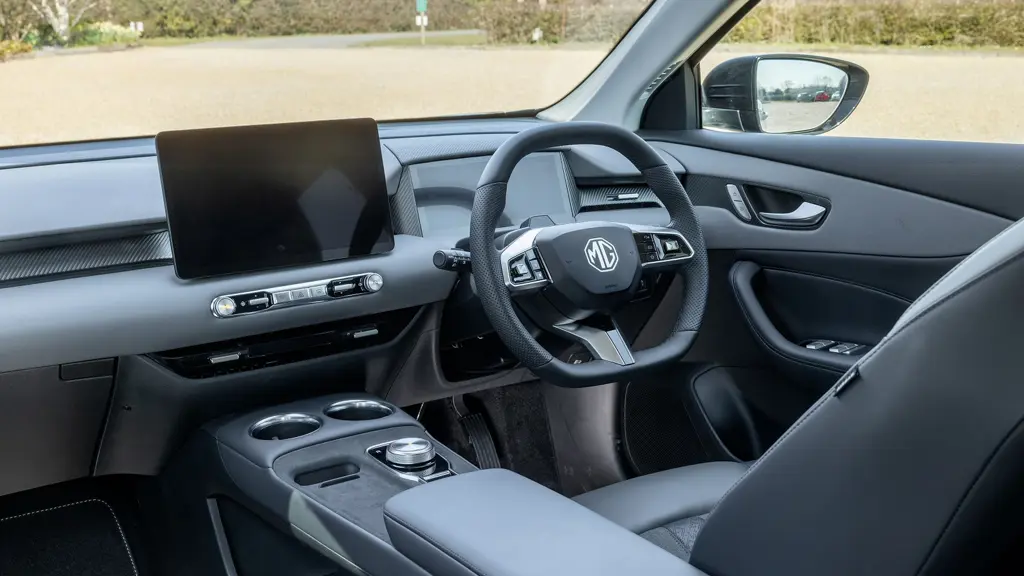 MG Motor UK MGS5 170kW Trophy EV Long Range 64kWh 5dr Auto
