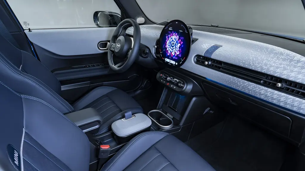 MINI Cooper 2.0 S Exclusive Level 3 5dr Auto