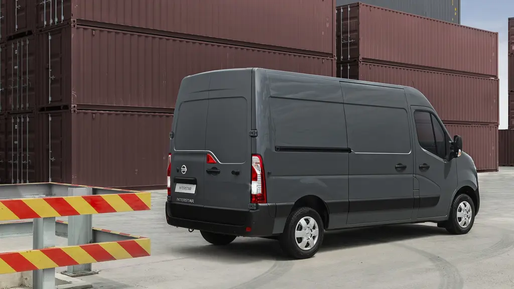 Nissan Interstar F35 L2 Diesel 2.0 DCI 170PS Acenta Chassis CAB