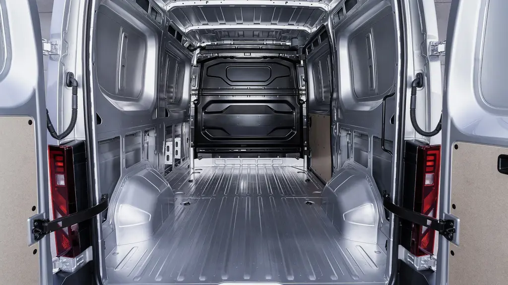Nissan Interstar F40 L2 Electric 105KW 87KWH H2 Tekna Van Auto