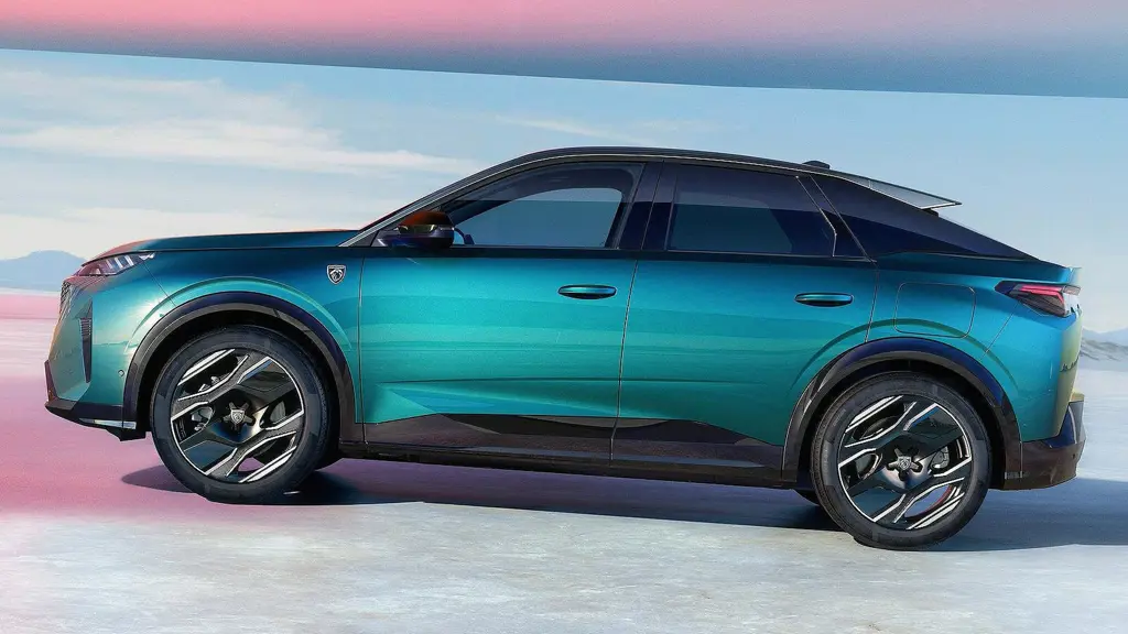 Peugeot 3008 1.2 Hybrid 145 GT 5dr e-DSC6