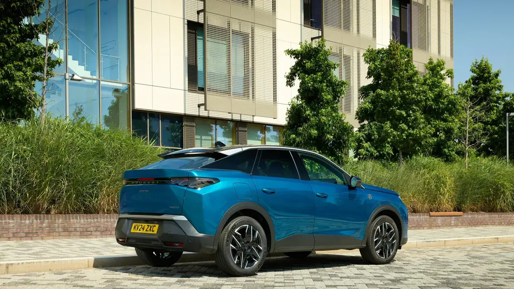 Peugeot 3008 1.6 Plug-in Hybrid 225 Allure 5dr Auto
