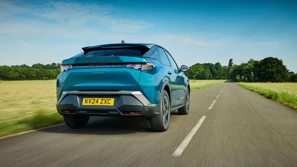 Peugeot 3008 1.6 Plug-in Hybrid 225 Allure 5dr Auto