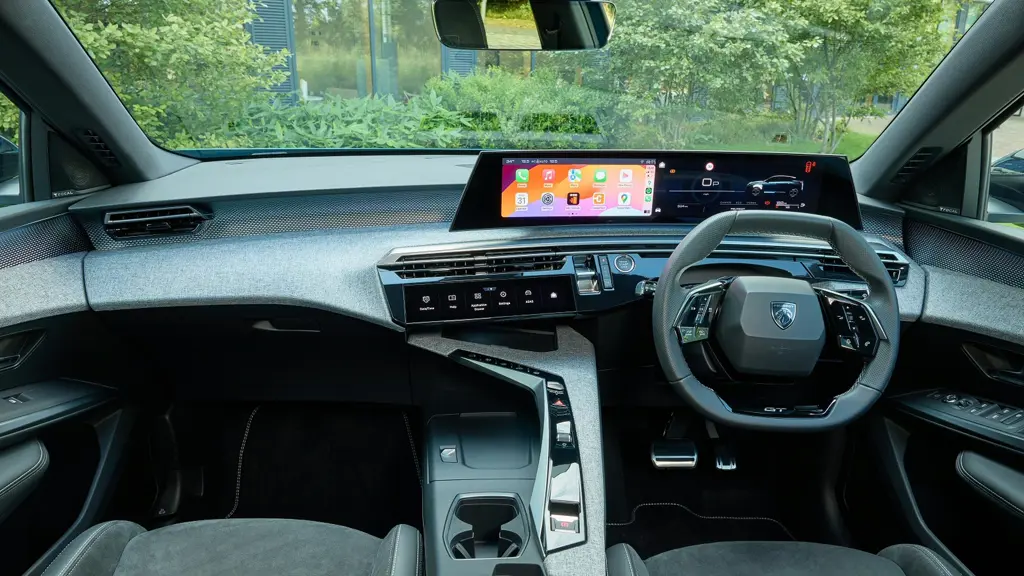 Peugeot 3008 1.6 Plug-in Hybrid 225 Allure 5dr Auto