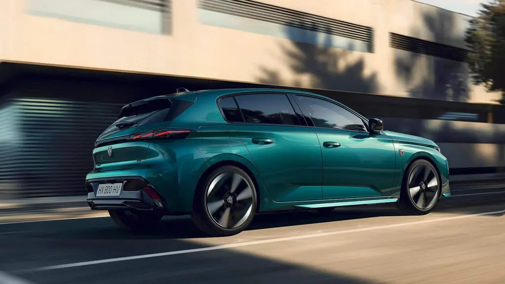 Peugeot 308 1.6 Plug-in Hybrid 195 Allure 5dr e-DSC7