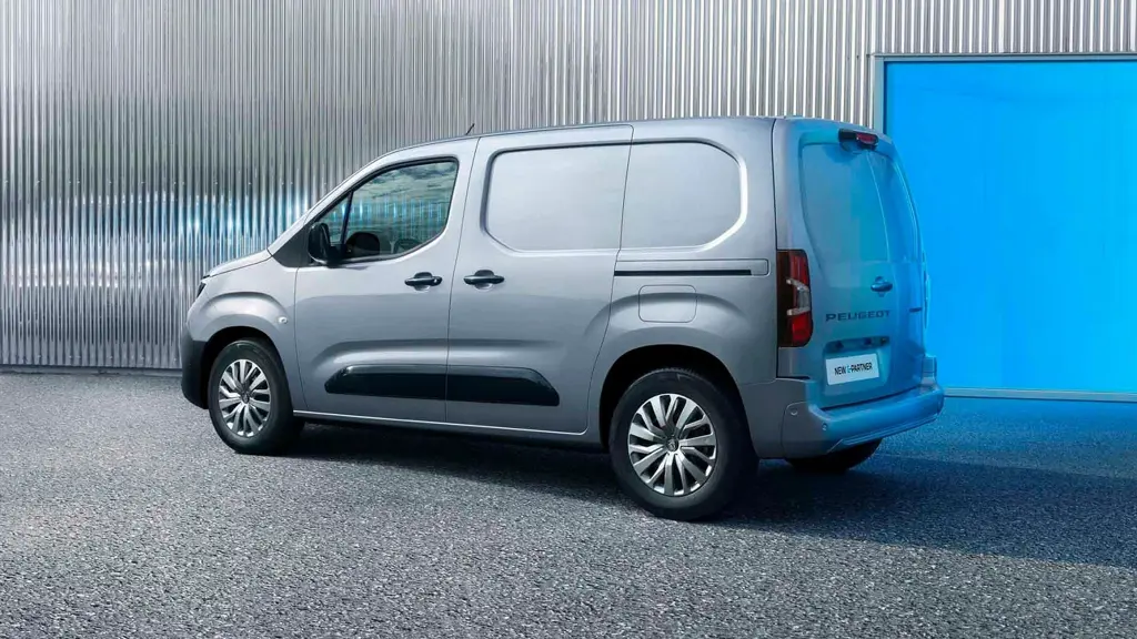 Peugeot Partner E- XL 100KW 52KWH Professional Crew Van Auto
