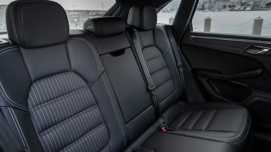 Porsche Macan T 5dr PDK