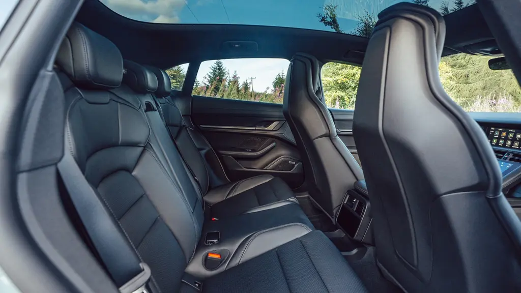Porsche Taycan 649kW Turbo 105kWh 5dr E-Shift 5 Seat