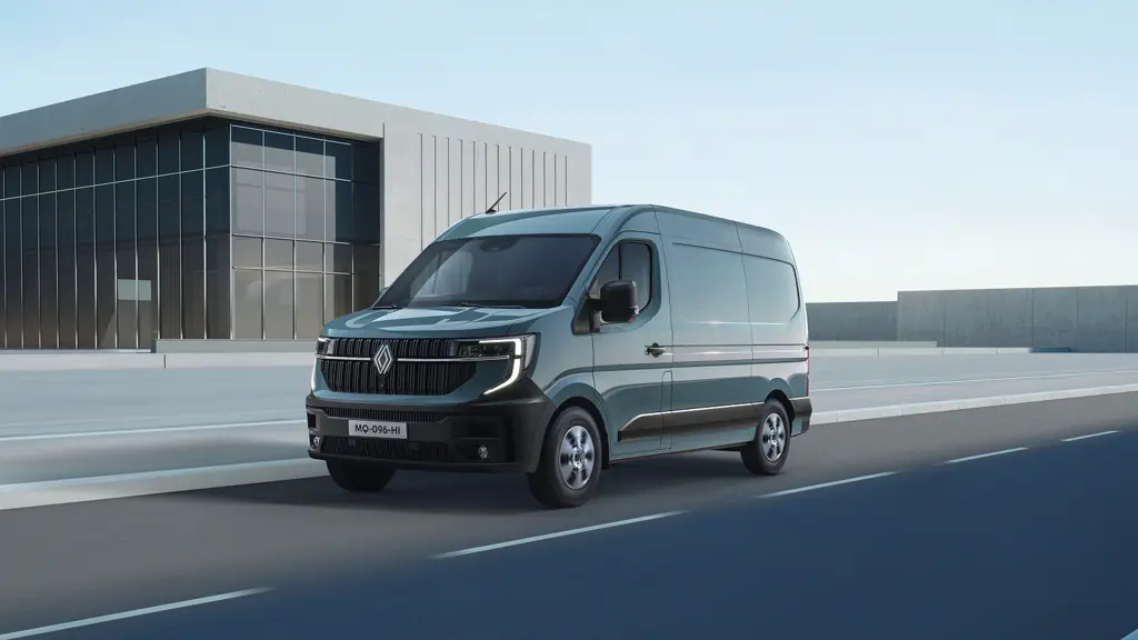 Renault Master MWB Diesel FWD MM35 Blue DCI 170 Extra Medium Roof Van Auto