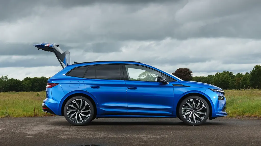 Skoda Enyaq Electric 210KW 84KWH 85 SE L Cargo Auto Strongs