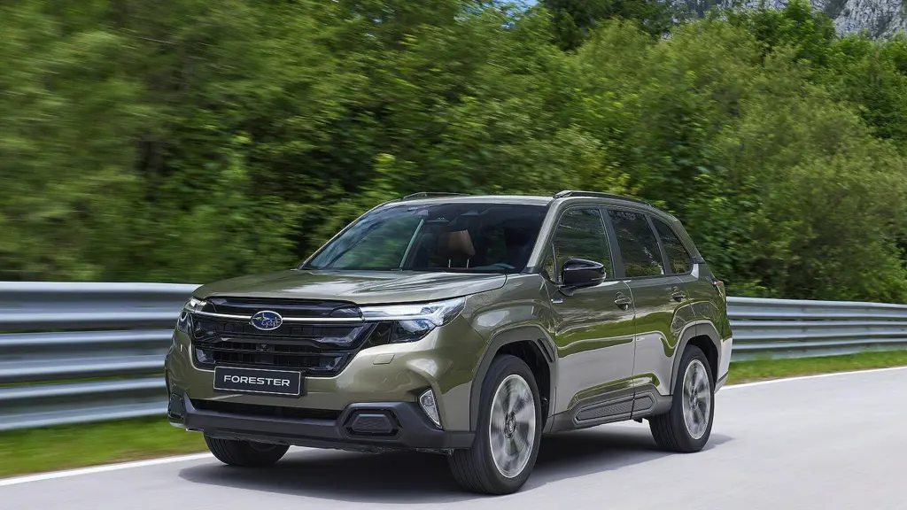 Subaru Forester 2.0i e-Boxer Touring 5dr Lineartronic