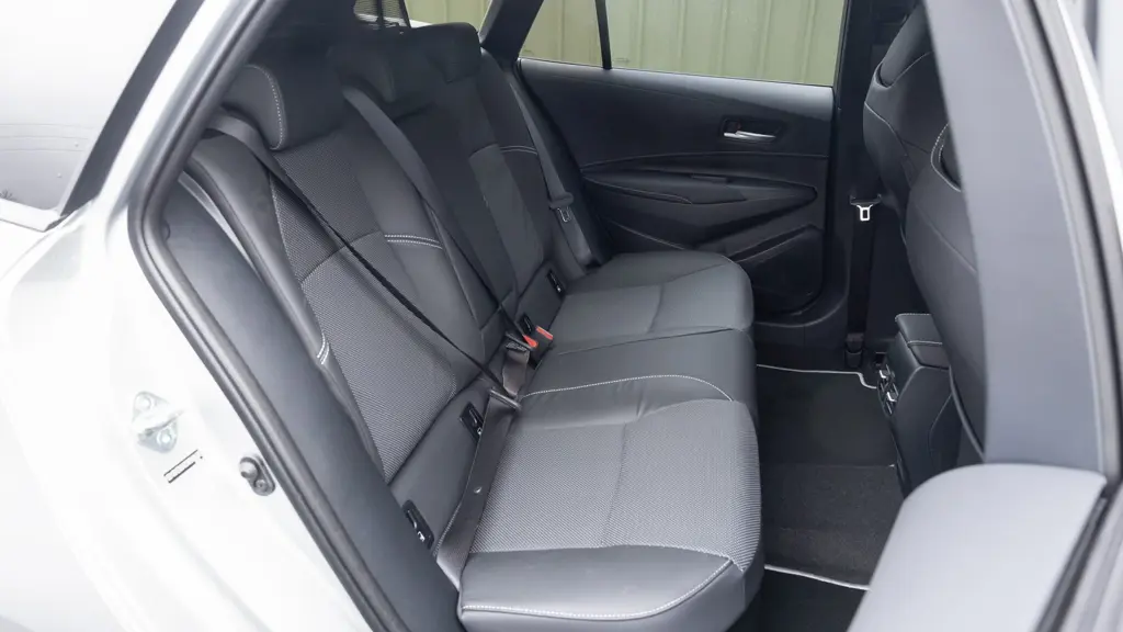 Toyota Corolla 1.8 Hybrid Excel 5dr CVT Panoramic Roof